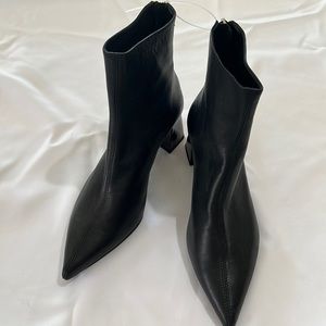 COPY - AGL boots Veta Precious Bootie (Women) size 9